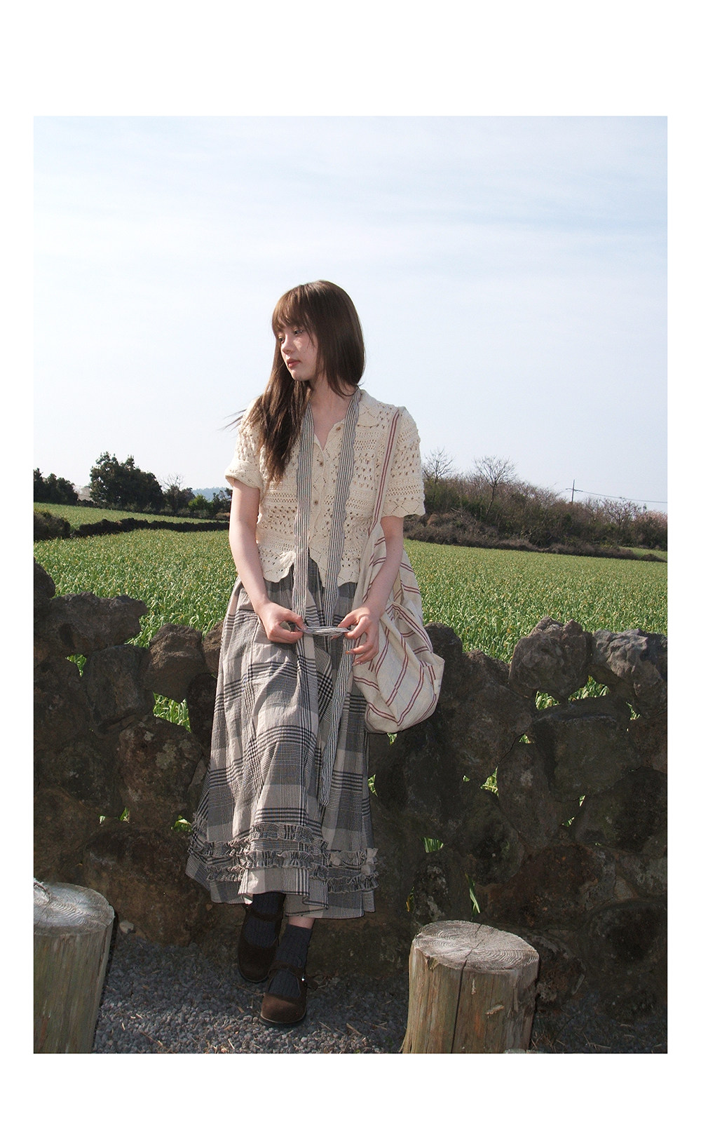 Hellooo Eat кардиган с ручной вязкой крючком в винтажном стиле 2025 абрикосовый с отложным воротником однобортный короткий рукав