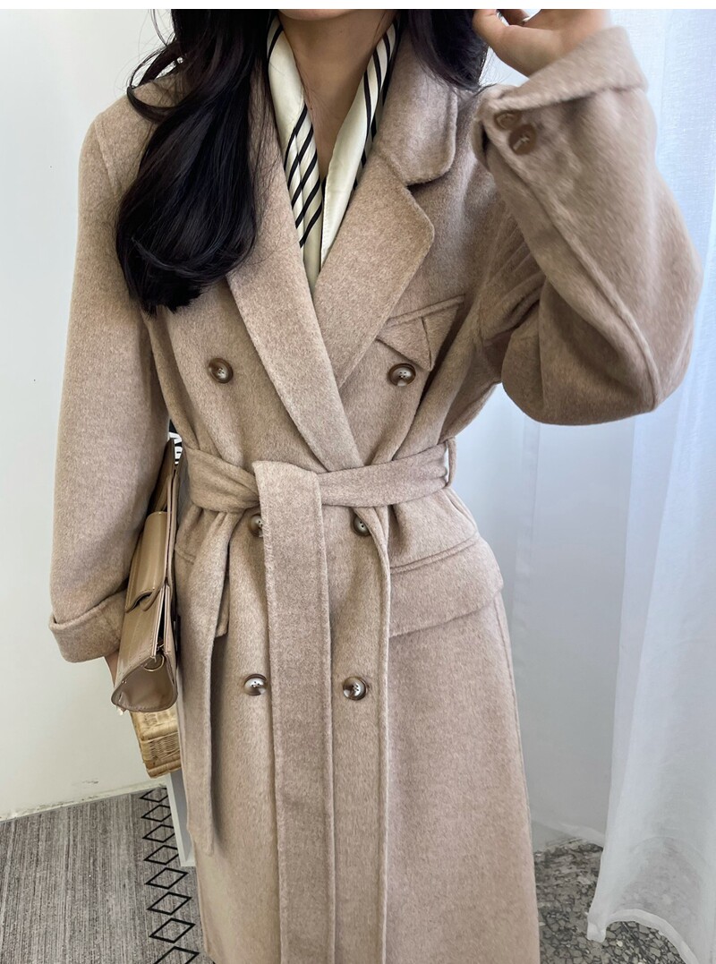 Two-sided cashmere big coat female medium long version 2021 new double-row buckle high-end foreign pie double face fur coat daughter