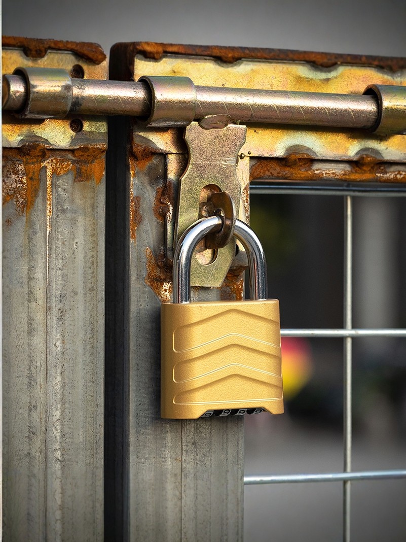 Large Combination Padlock for Cabinets, Doors, Outdoor Use, Four-Digit Code, Household, Old-Fashioned Warehouse Small Padlock