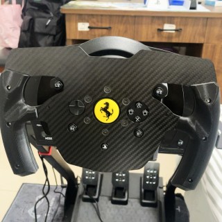 F1 game steering wheel with customized surface