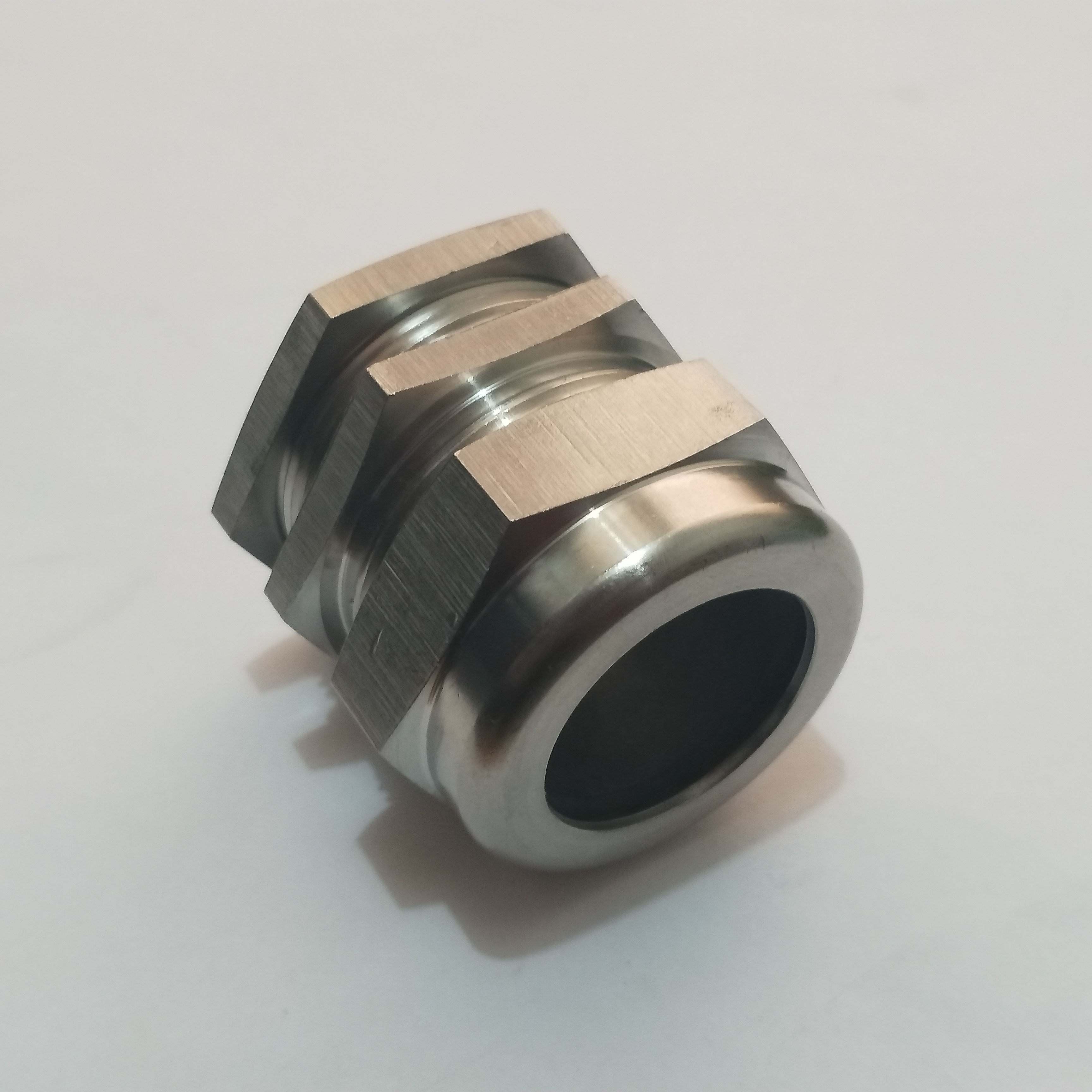 Stainless steel explosion-proof Gülen head M64X2 M72 M72 M75 M80 metal spiral connector M88X2 pull not off