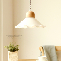 Beautiful lamp set (cloud gull)chandelier headboard Nordic simple Japanese bed and breakfast literary single-headed chandelier