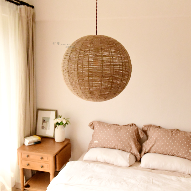 北欧风实木松果吊灯：自然与家居美学的交融