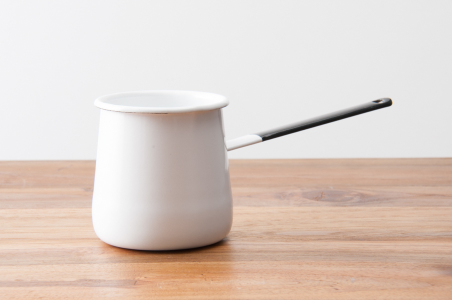 Make life full of aroma) Spot Japanese made Noda Enamel Cream Heated Mini Pan Milk Hot Cocoa