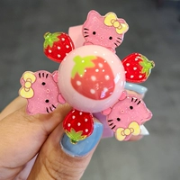 Котенок + красная клубника не светится.