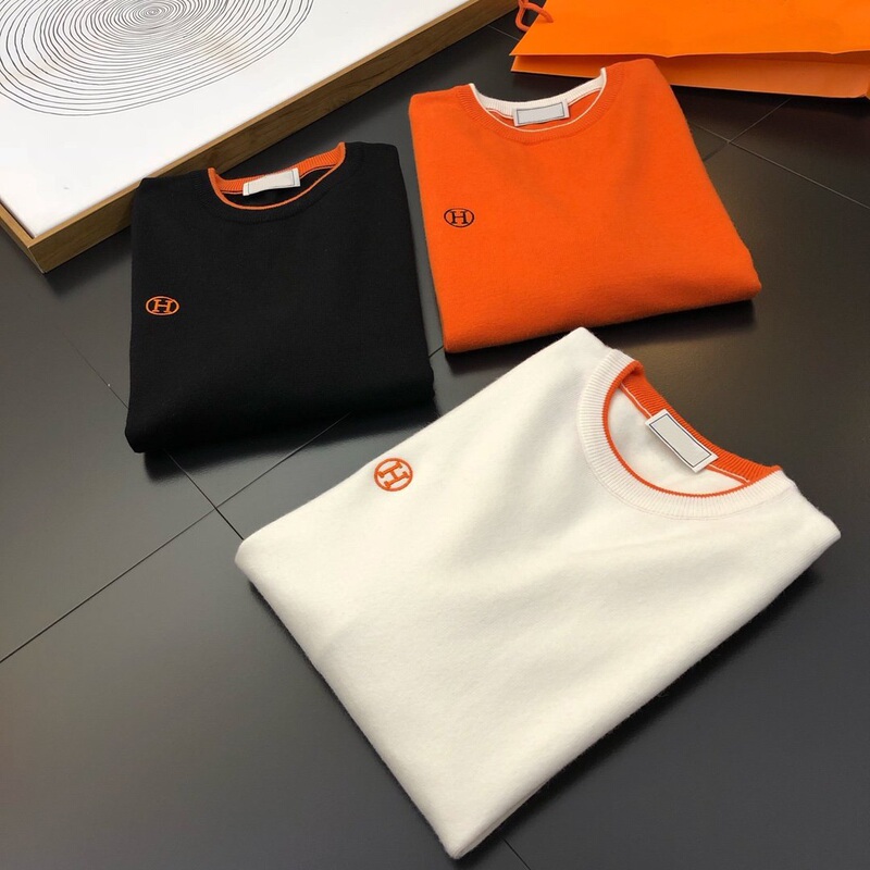 Light Luxury Trendy Pullover High-End Sweater Knitwear for Men, Korean Style Autumn and Winter Letter Jacquard Round Neck Thickened Base Shirt Light Luxury Trendy Pullover High-End Sweater Knitwear for Men, Korean Style Autumn and Winter Letter Jacquard Round Neck Thickened Base Shirt