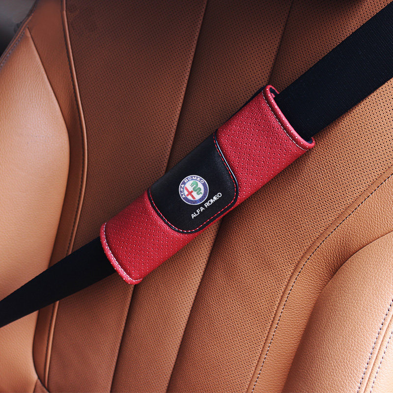 Stelvio Alfa Romeo Giulia seat belt Car protective shoulder jacket