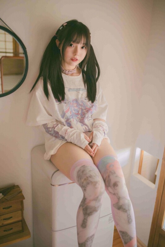 六味帝皇酱 – 午后的少女