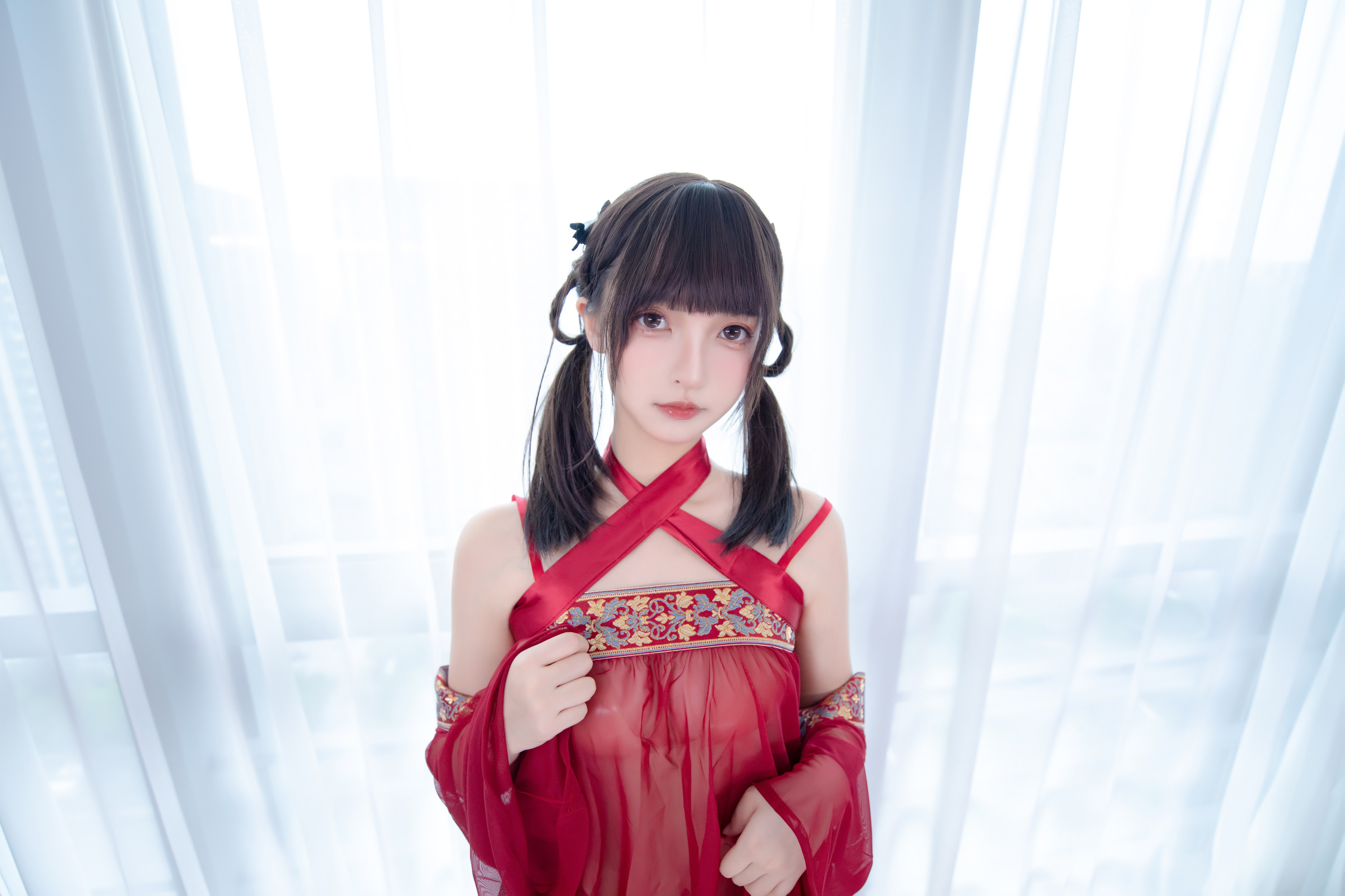 神楽坂真冬 – 唐宫魅影