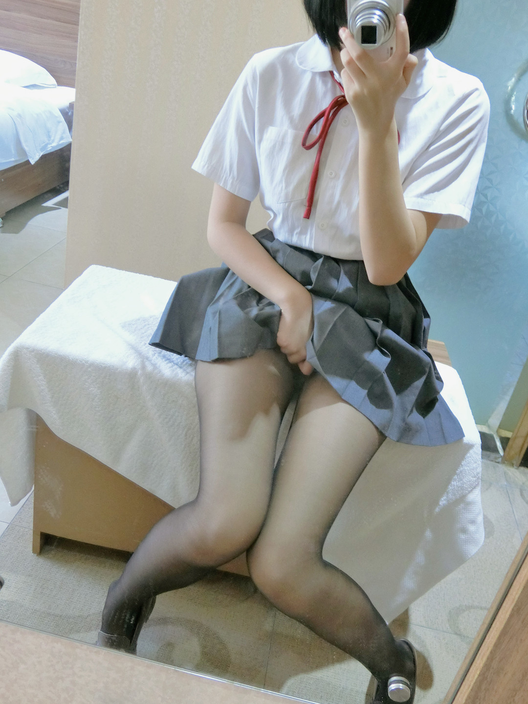 迷人JK小姐姐的黑丝自拍系列