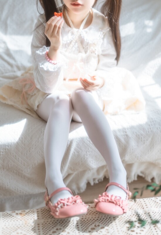 六味帝皇酱 – 小艺LOX洛丽塔