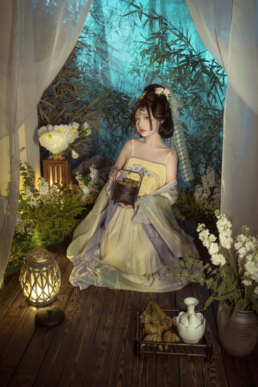 爆机少女喵小吉 – 浣溪沙.端午