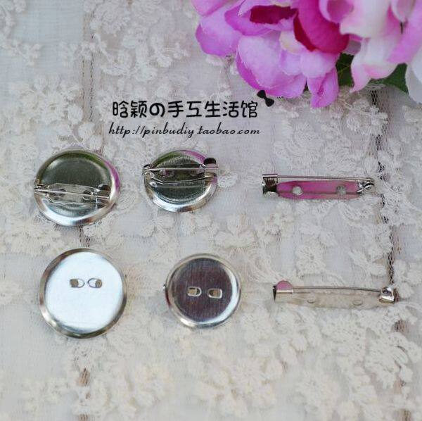 Broche en autre - Ref 1183066 Image 4