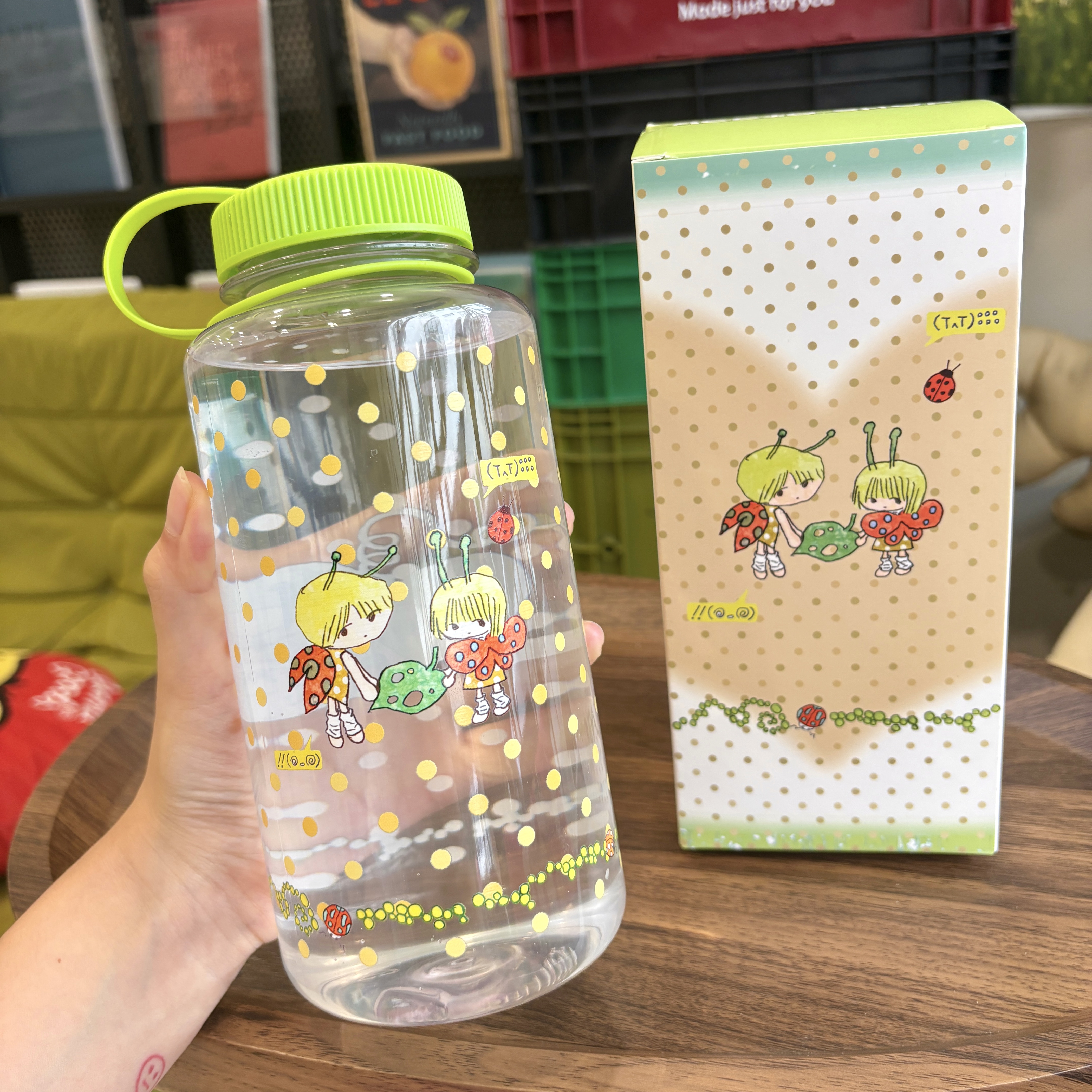 ACCIO原创可爱波点绿色大容量1000ml水杯，运动直饮杯新宠！🌿