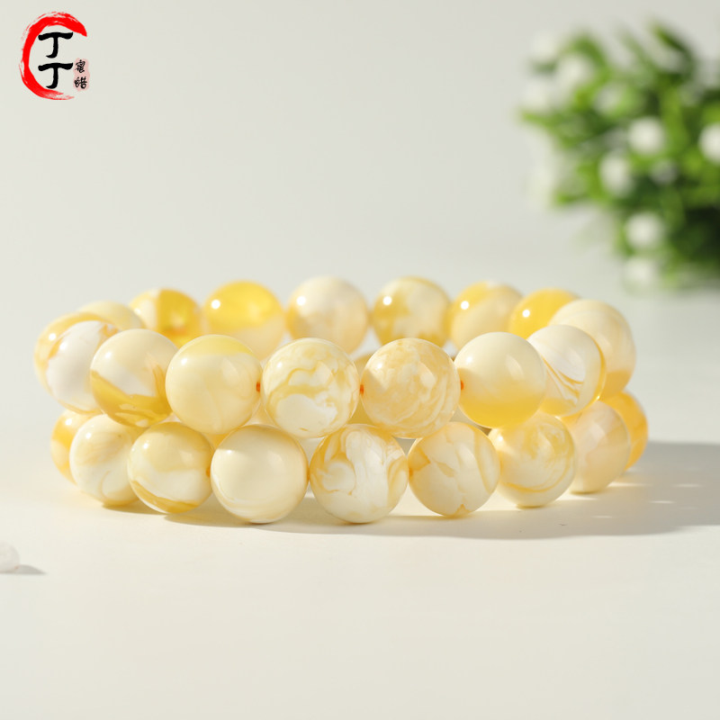 Natural old beeswax bracelet male 108 amber white beeswax bracelet blood amber hand chisel female old blue amber handle