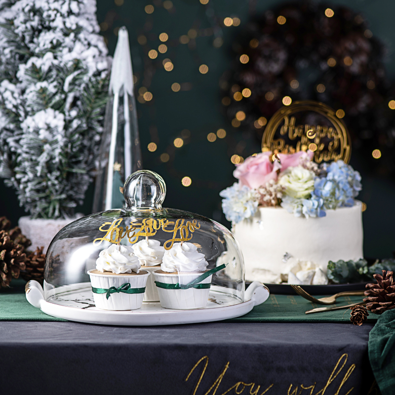 Creative European cake plate ceramic fruit snacks of bread dessert dribbling the glass cover ears tray was try dish