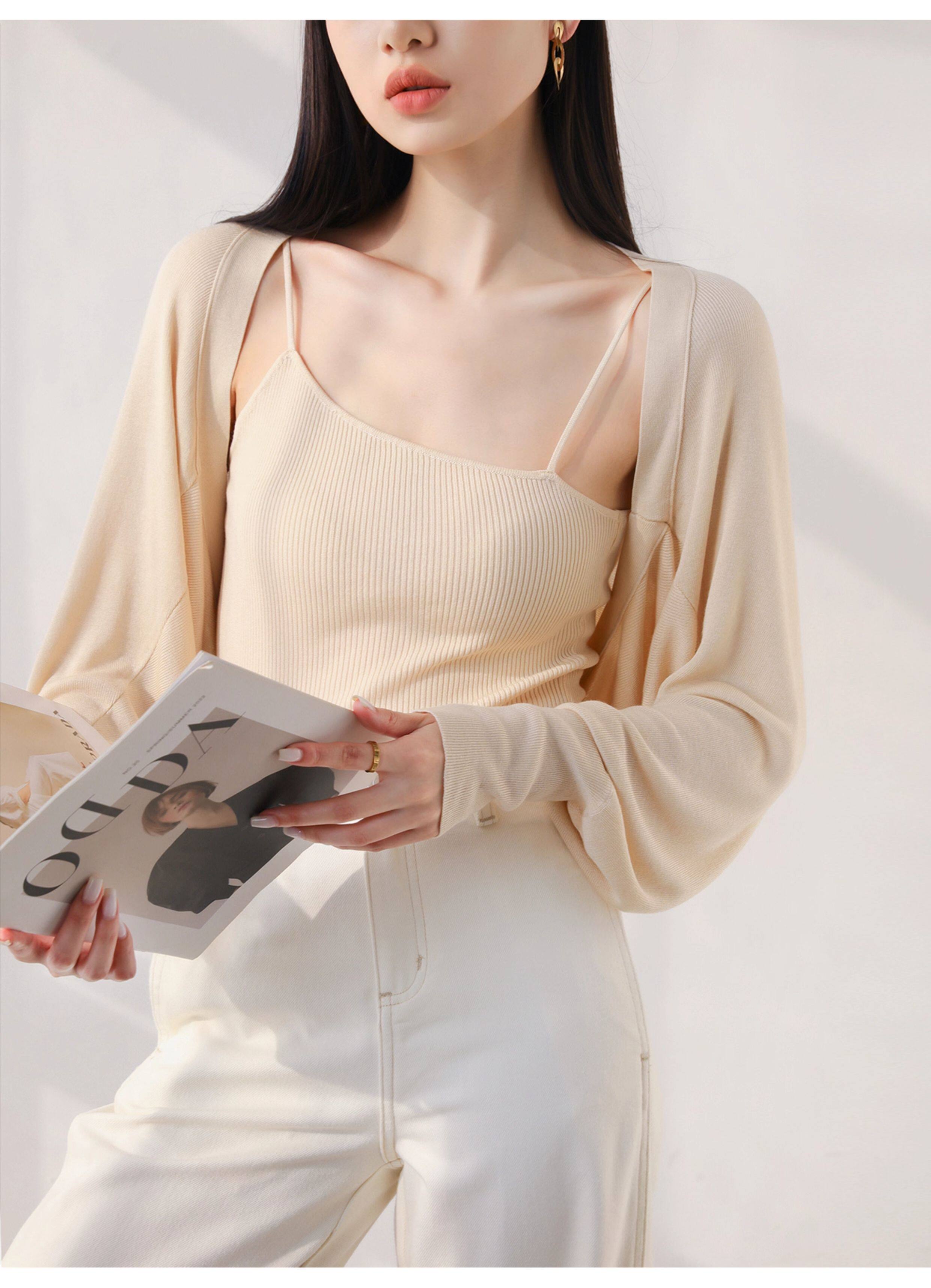 Топы/майки 斜领细肩带天丝吊带无袖背心女夏修身打底针织衫上衣内搭外穿墨蓝 Moyu