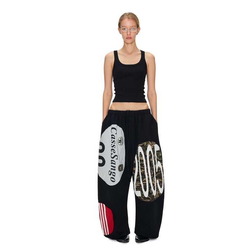 Anterior Loved Deconstructed Elements, Restructured Silhouette, Curved Sweatpants, the Fit Is Perfect