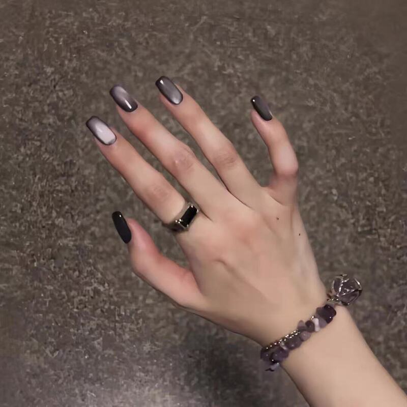 Mid-Length Handmade Purple-Black Wearable Nails 2025 New High-End Whitening Cat-Eye Nail Art Patches Fake Nails ins