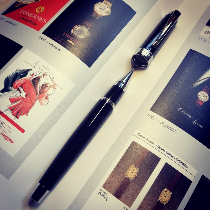 Take the world metal signature pen Swiss watch brand LQ metal pen ball pen water pen signature pen black refill