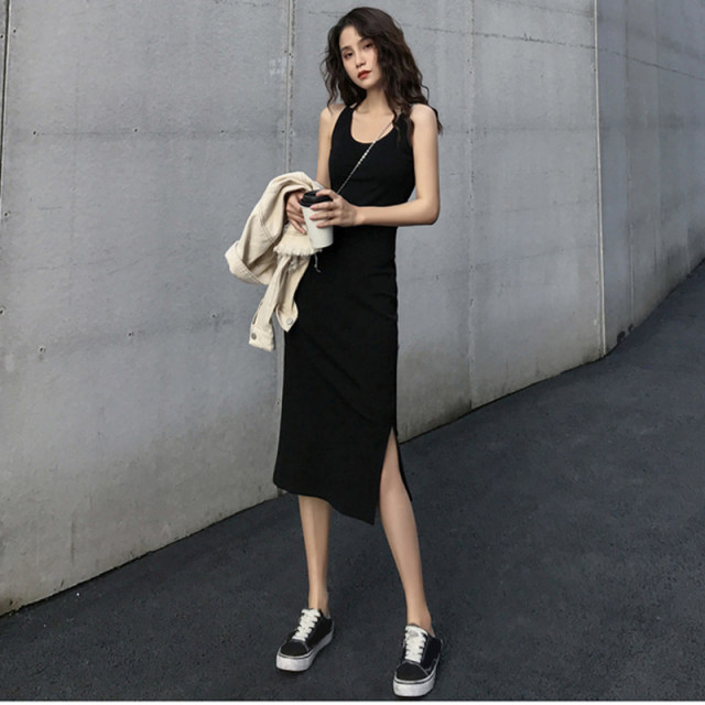 ຊຸດກະໂປ່ງສີດຳ camisole long skirt ແມ່ຍິງ summer slimming sleeveless little black skirt side slit mid-length skirt