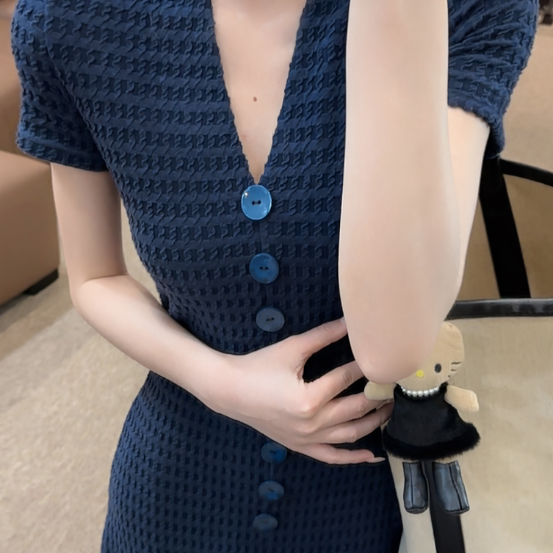 【Os&Oneshow】New Summer Style Slimming Waist-Length Dress with French Floral Rose Buttons 【Os&Oneshow】New Summer Style Slimming Waist-Length Dress with French Floral Rose Buttons