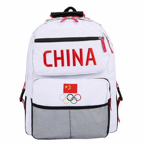 Спортивный вместительный и большой рюкзак для тренировок