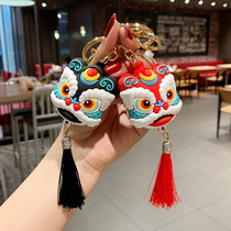 Fashion new Chinese wind lion key chain creative couple Dragon Boat Festival pendant cartoon tassel lion dance schoolbag gift