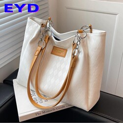 Large-Capacity Women's Bag 2026 New Autumn and Winter High-End Niche Class Commuter Bag Versatile Shoulder Tote Bag
