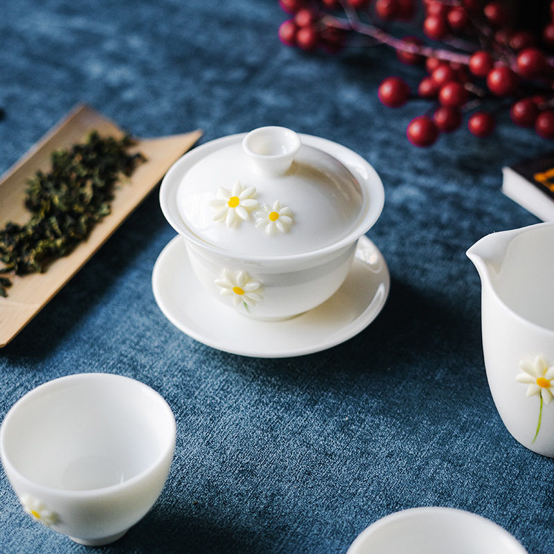 Defied Ceramics Triple cover Bowl Goat Grease Jade White Porcelain Autumn Chrysanthemum Toast for Home Individual with lid Anti-scalding tea tea bowl