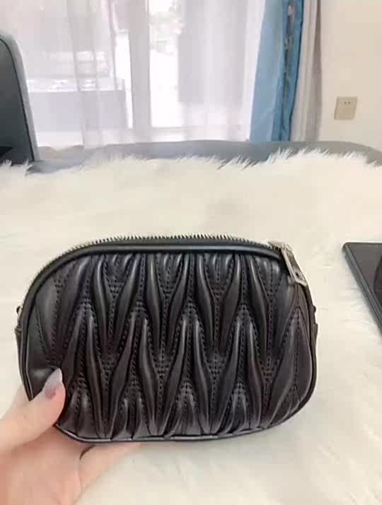 2021 new folding trend mini fanny pack casual fashion one shoulder oblique cross chain women's small bag dual-use 8030