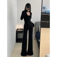 Черные штаны