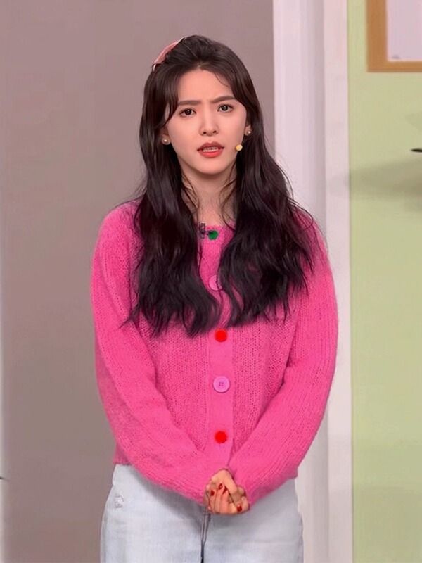 Spring Clothing for Women 2025 New Style Tea-Colored Sweater with Rose Pink Sweater Inside, Same Style Top as Worn by Zhang Ruonan on the Spring Festival Gala