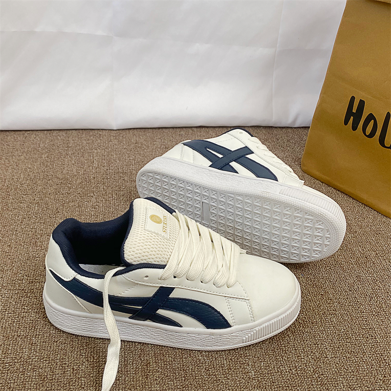 Hong Kong Style Niche Couple Sneakers for Men ins Trendy 2026 Spring New Student Versatile Sports Casual Loafers