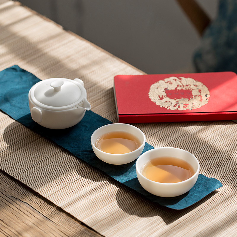 Don difference up dehua white porcelain a pot of 2 cup crack cup portable package travel tea set teapot kung fu tea cups