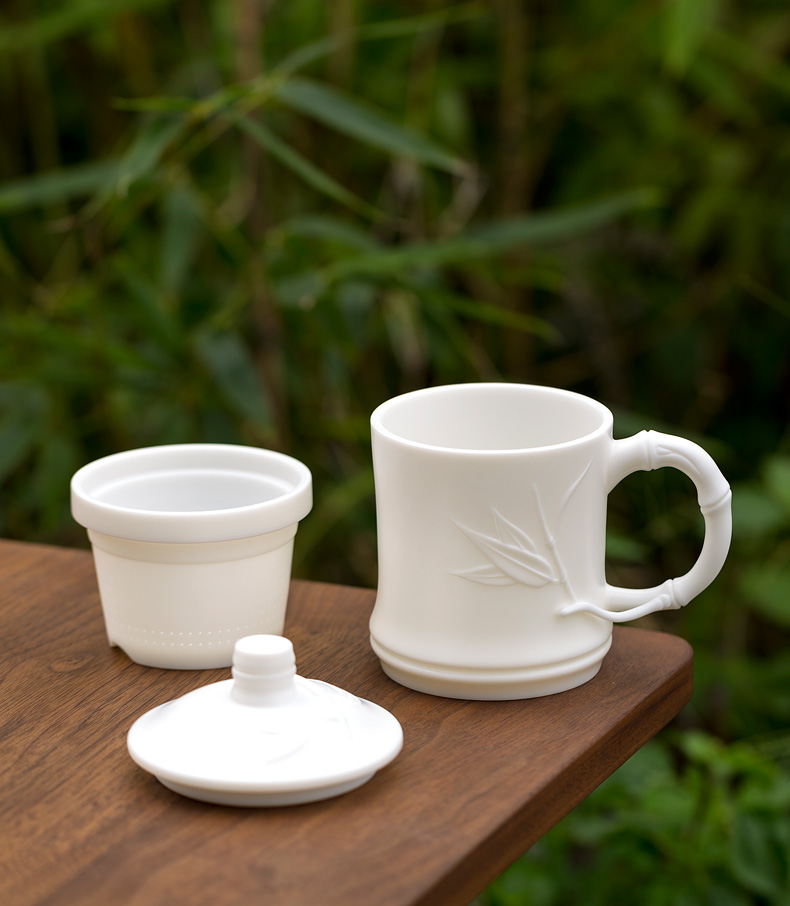 Tang's white porcelain cup with cover the tank filter glass ceramic checking large office led the boss make tea cup