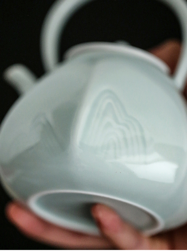 Don difference up celadon near mount ceramic kung fu tea set four cups with a pot of tea box bamboo tea tray tea gifts