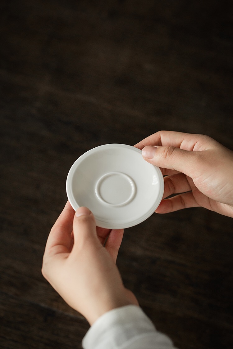 Don difference up dehua white porcelain cup holder saucer saucer ceramic office household kung fu tea accessories tea cup mat