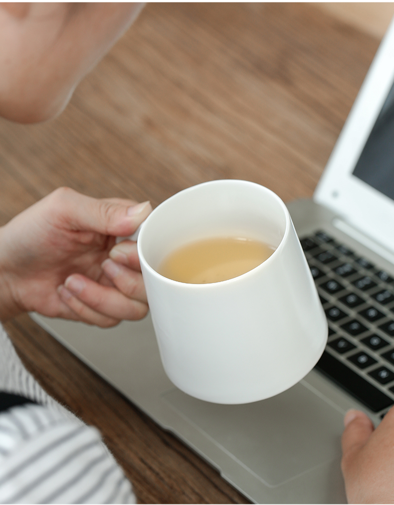 Tang s creative ceramic cups with cover filter couples cup keller office household Japanese tea cups
