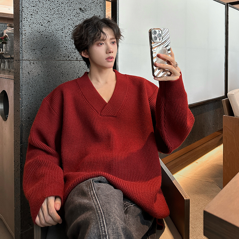 Angora Red Sweater for Men in Their Zodiac Year, Autumn V-Neck Knitwear, Can Be Worn Inside or Outside, American Retro Pullover Jacket