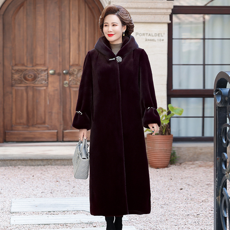 2025 Winter New Style Mother's Wear Mink Fur Coat, Elegant Lady's Coat, Middle-Aged and Elderly Women's Clothing, Mink Fur Extended Length Style 2025 Winter New Style Mother's Wear Mink Fur Coat, Elegant Lady's Coat, Middle-Aged and Elderly Women's Clothing, Mink Fur Extended Length Style