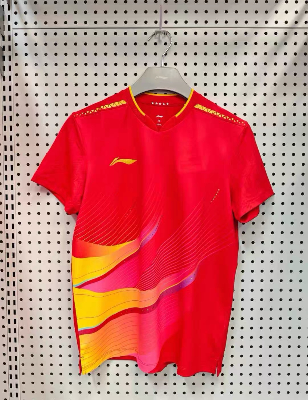 2025年李宁乒乓球短裤：国手背后的科技美学