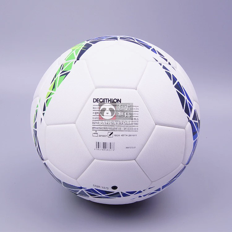 Decathlon FOOTBALL F900 S5 phù hợp với bóng đá cấp 5 chứng nhận FIFA - Bóng đá 	tất bóng đá chống trơn dài	