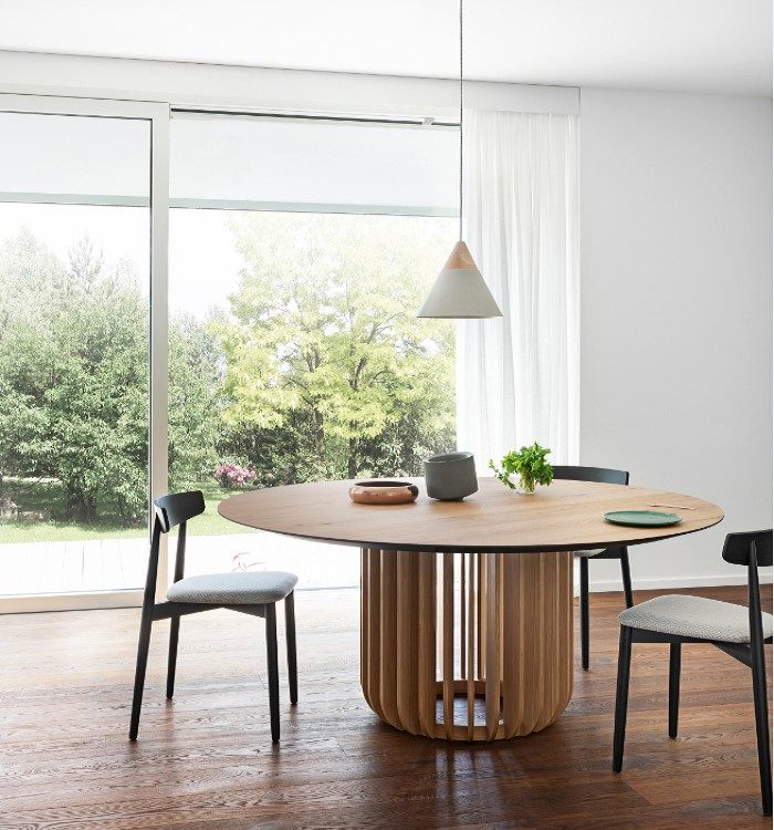 Nordic Solid Wood Round Dining Table And Chairs Group For Home Big Round Table Round Negotiation Table American Casual Dining Room Table Creativity