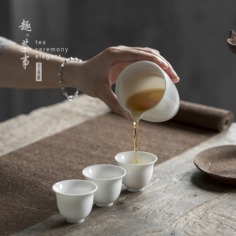 , a reasonable dimension of dehua white porcelain suet jade cup narrow tea tea, head points from lard white tea accessories