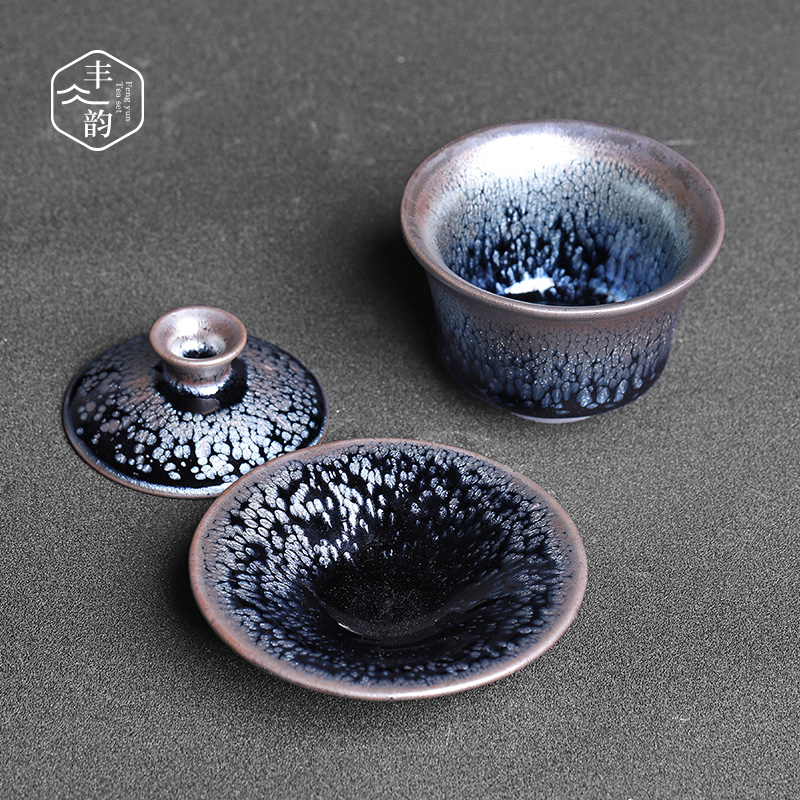 Manual jianyang ceramic tureen built lamp that only three cups small tire oil tea red glaze, kung fu tea set iron bowl