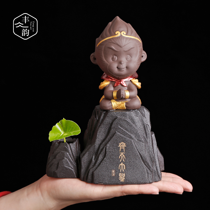 Purple sand tea pet monkey monkey King furnishing articles kung fu tea tea hydroponic insect tea play home to act the role ofing is tasted