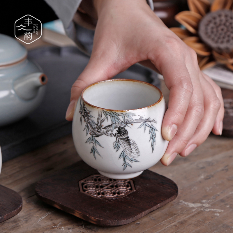 Ru up market metrix who teacup jingdezhen hand - made sample tea cup every piece of ice to crack open the individual cup of kung fu tea cup by hand