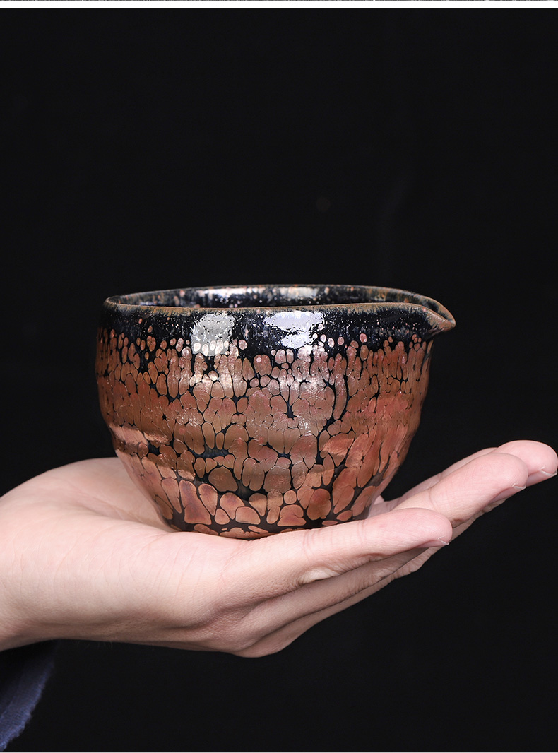 Zijin oil droplets built one hand a large single ceramic fair keller of tea tea sea points kung fu tea and a cup of tea