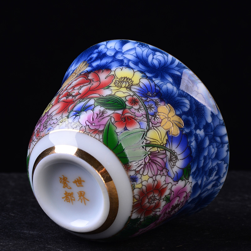 Ancient sheng up new hand - made ginkgo coppering. As the master sample tea cup pure manual colored enamel of blue and white porcelain tea cups, trumpet